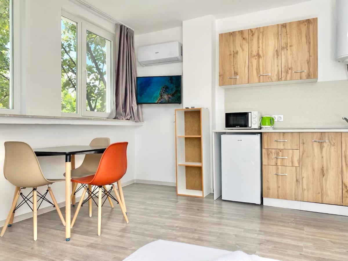 Hello Studios Budget Stays Free Parking & Wifi Stara Zagora Exterior photo