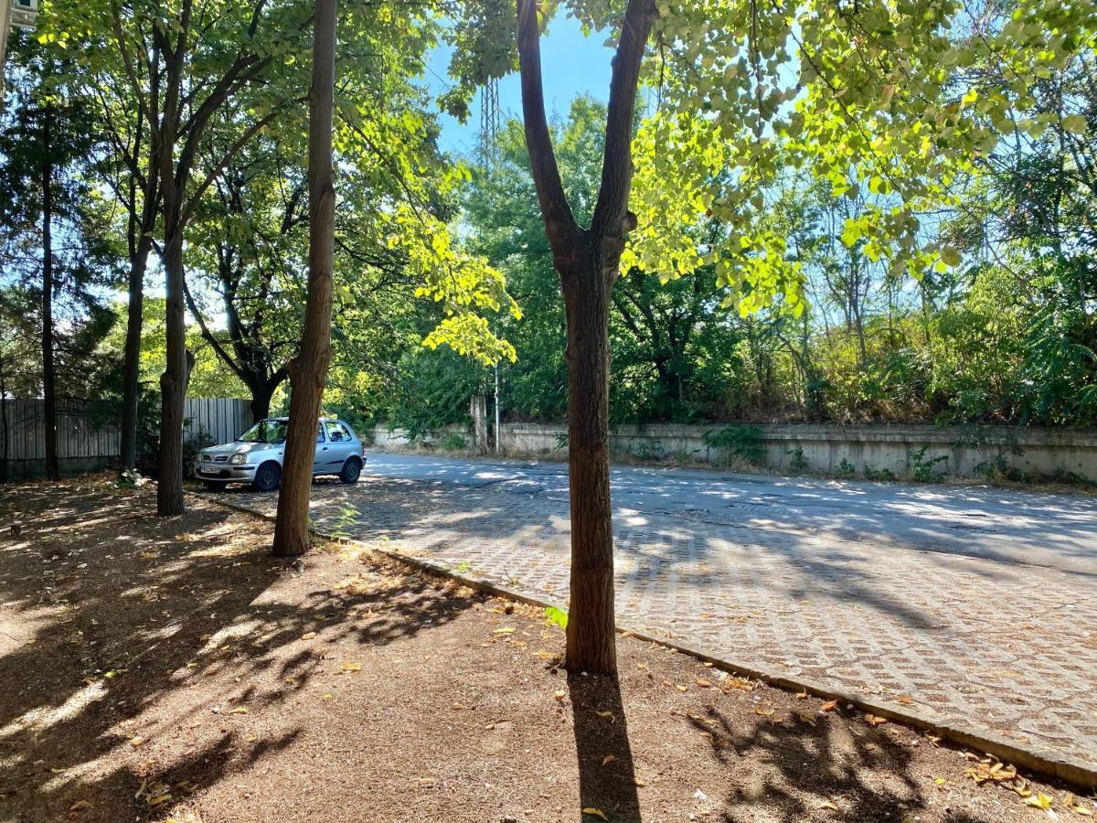 Hello Studios Budget Stays Free Parking & Wifi Stara Zagora Exterior photo